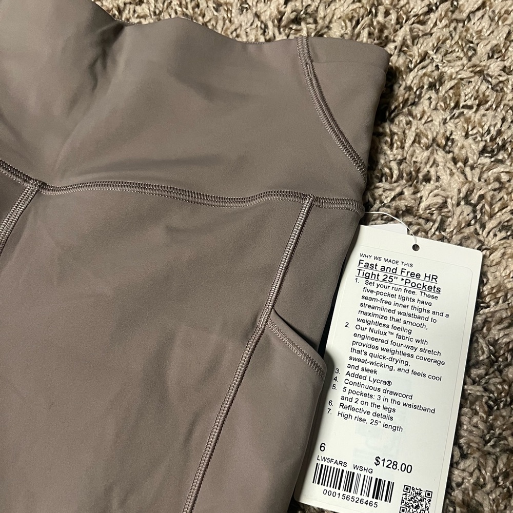 Lululemon Fast and Free High Rise Tight 25” *5 pocket - Picture 3 of 6